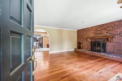 90 S Collins Street, Reynolds, GA 31076 - Photo 5