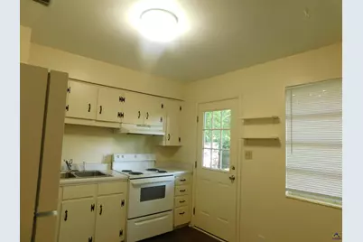 1107 Second Street #8, Perry, GA 31069 - Photo 7