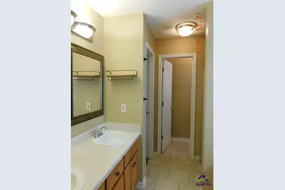 203 Margeson Drive, Warner Robins, GA 31088 - Photo 9