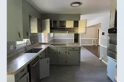 110 Hillridge Drive, Warner Robins, GA 31088 - Photo 3