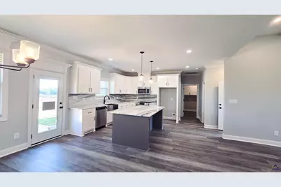 302 Firelight Way, Byron, GA 31008 - Photo 7