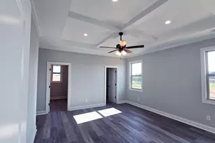 302 Firelight Way, Byron, GA 31008 - Photo 9