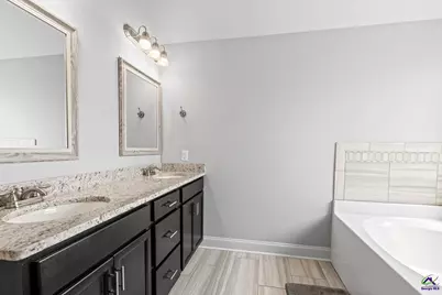 402 Avery Court, Bonaire, GA 31005 - Photo 29