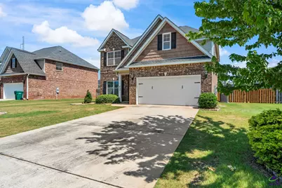 402 Avery Court, Bonaire, GA 31005 - Photo 3