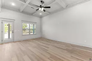 126 Early Dr, Byron, GA 31008 - Photo 13