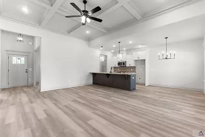 126 Early Drive, Byron, GA 31008 - Photo 11