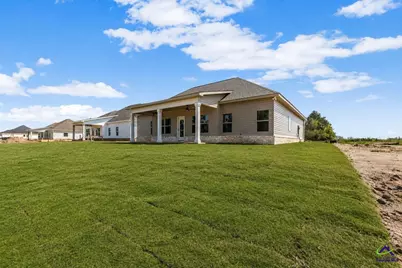126 Early Drive, Byron, GA 31008 - Photo 45