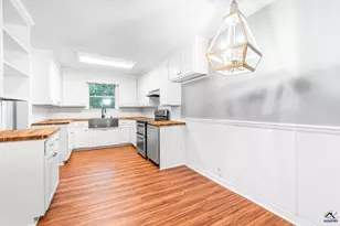 106 Howard St, Byron, GA 31008 - Photo 13