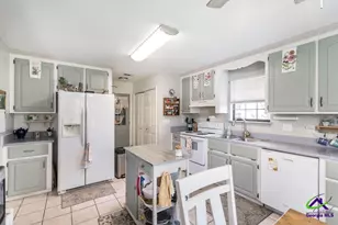 1036 Feagin Mill Rd, Warner Robins, GA 31088 - Photo 13