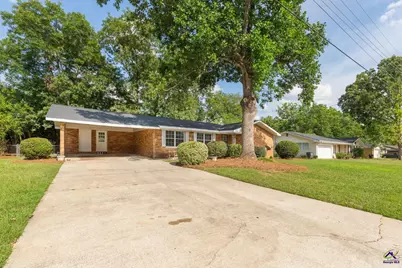 608 Meadow Ridge Drive, Warner Robins, GA 31093 - Photo 3