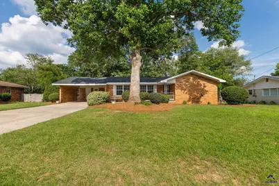 608 Meadow Ridge Drive, Warner Robins, GA 31093 - Photo 1