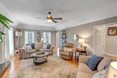 203 Westbury Court, Warner Robins, GA 31088 - Photo 7