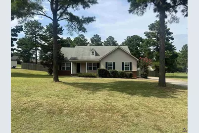 218 Natchez Trace, Macon, GA 31216 - Photo 3