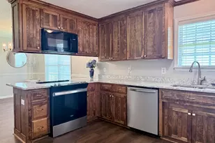719 Wilmington Dr, Warner Robins, GA 31088 - Photo 9