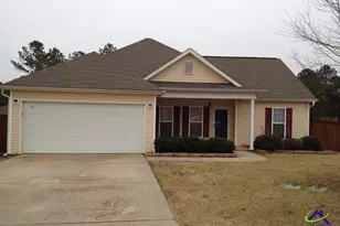 304 Longhorn Trail, Perry, GA 31069 - Photo 1