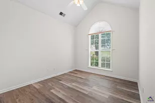 141 Spring Chase Cir, Kathleen, GA 31047 - Photo 29