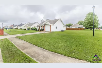 200 Stirling Bridge, Warner Robins, GA 31088 - Photo 5