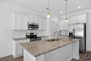 127 Royal Tern Ln, Warner Robins, GA 31093 - Photo 9