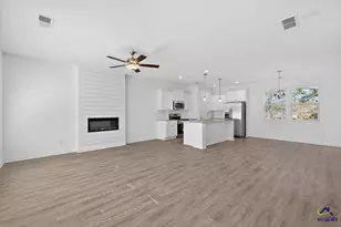 127 Royal Tern Ln, Warner Robins, GA 31093 - Photo 5
