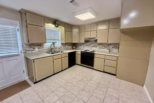 104 Tyrone St, Warner Robins, GA 31088 - Photo 13