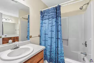 138 Brittany Dr, Perry, GA 31069 - Photo 41