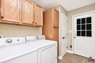 110 Quinelle Dr, Perry, GA 31069 - Photo 27