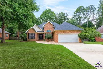 110 Quinelle Drive, Perry, GA 31069 - Photo 1
