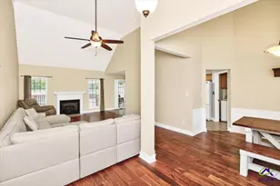 110 Quinelle Dr, Perry, GA 31069 - Photo 9