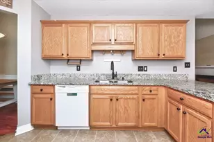 110 Quinelle Dr, Perry, GA 31069 - Photo 23