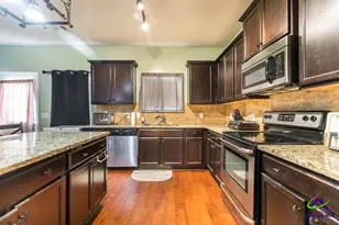 204 Amelia Dr, Byron, GA 31008 - Photo 7