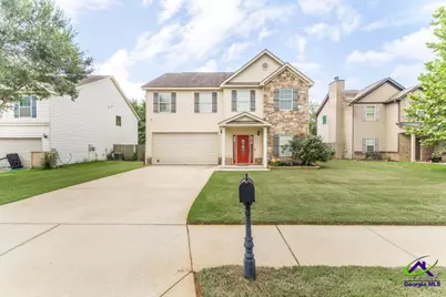 204 Amelia Drive, Byron, GA 31008 - Photo 1
