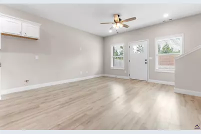 300 Beau Claire Circle, Warner Robins, GA 31008 - Photo 3