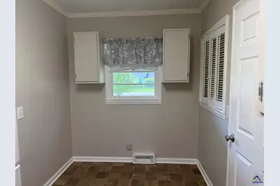 108 Peter St, Cochran, GA 31014 - Photo 9
