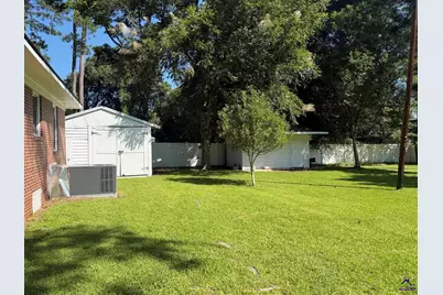 108 Peter St, Cochran, GA 31014 - Photo 23