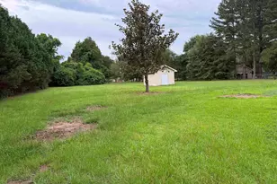 118 S Springs Dr, Bonaire, GA 31005 - Photo 17