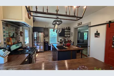 910 Laurel Avenue, Macon, GA 31211 - Photo 5