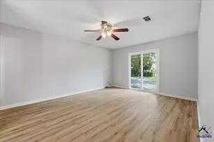 208 Sun Valley, Warner Robins, GA 31093 - Photo 13