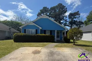 205 Kensington Dr, Warner Robins, GA 31093 - Photo 3