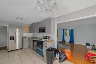 196 Peartree Ln, Riverdale, GA 30274 - Photo 17
