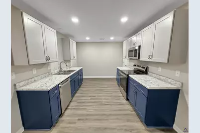 307 Airman Boulevard, Warner Robins, GA 31088 - Photo 9