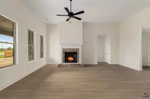 210 Farmland Circle, Perry, GA 31069 - Photo 7