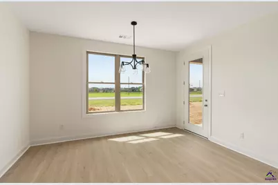 210 Farmland Circle, Perry, GA 31069 - Photo 17
