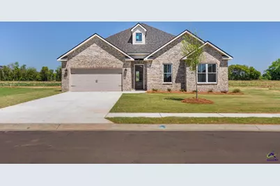 211 Farmland Circle, Perry, GA 31069 - Photo 1
