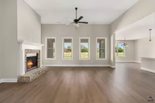 211 Farmland Circle, Perry, GA 31069 - Photo 5