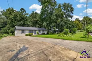 899 E Glochester Circle, Norcross, GA 30071 - Photo 3