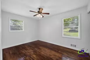 899 E Glochester Circle, Norcross, GA 30071 - Photo 17