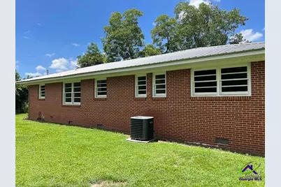174 Lucas Road, Cochran, GA 31014 - Photo 17