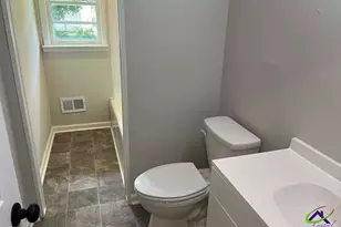 174 Lucas Rd, Cochran, GA 31014 - Photo 9