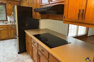 127 Laurel Dr, Cochran, GA 31014 - Photo 3