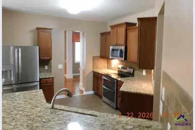 100 Gemstone Court, Warner Robins, GA 31093 - Photo 9